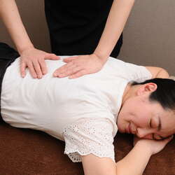 【江坂】50代からの美容は「足す」より「整える」ことから